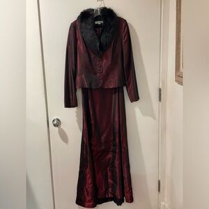 Kay Unger New York red evening gown dress with matching coat